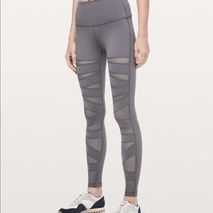 Lululemon wunder under tight tech mech